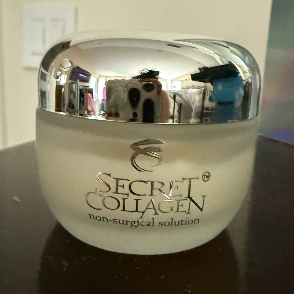 Secret Collagen Non Surgical Solution Intensive Pigmentation Correction cream